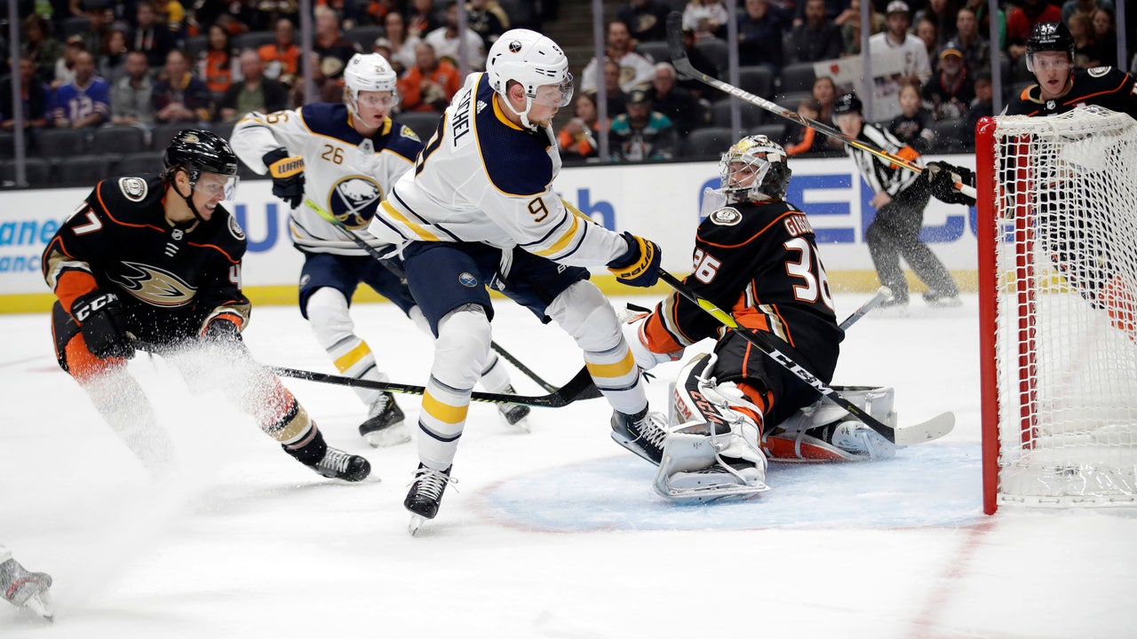 Henrique scores twice as Anaheim rallies to beat Buffalo 5-2
